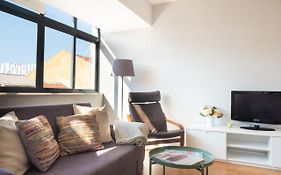 Bright & Central Apartment By Lovelystay