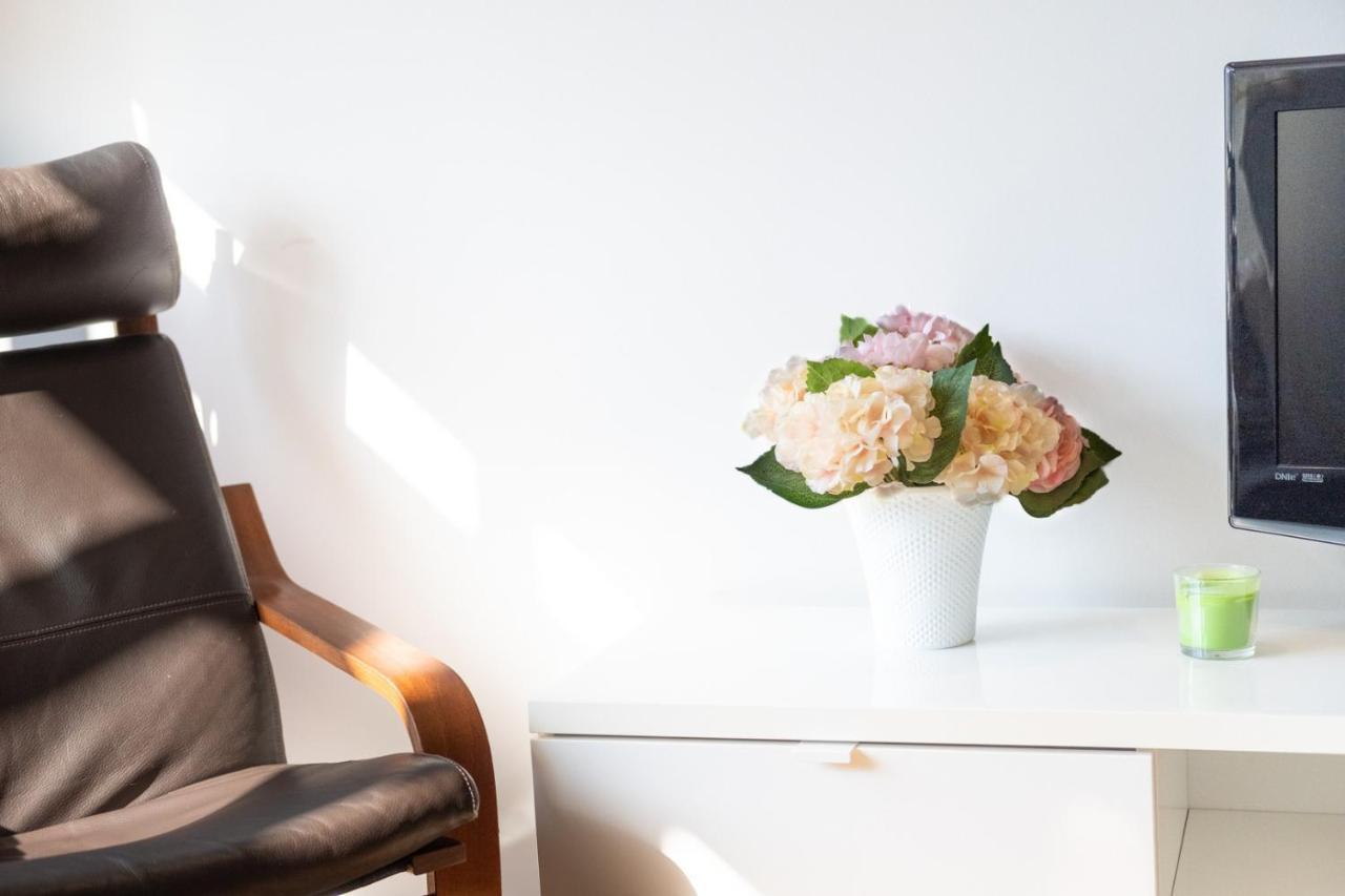 Bright & Central Apartment By Lovelystay Lisboa Exterior foto